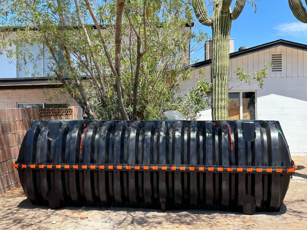 1500 gallon plastic tank install scaled